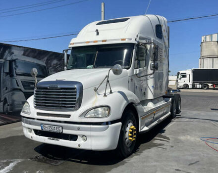 Білий Фредлайнер Колумбіа, об'ємом двигуна 12.7 л та пробігом 9 тис. км за 10500 $, фото 1 на Automoto.ua