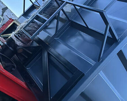 Красный Фрухауф Франсе, объемом двигателя 0 л и пробегом 800 тыс. км за 27000 $, фото 16 на Automoto.ua
