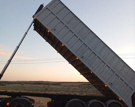 Фрухауф САФ 1986 в Кропивницком (Кировограде) на Automoto.ua Серый Фрухауф САФ, объемом двигателя 0 л и пробегом 100 тыс. км за 7800 $, фото 18 на Automoto.ua