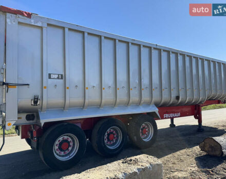 Красный Фрухауф LTD/WAD, объемом двигателя 0 л и пробегом 0 тыс. км за 18600 $, фото 5 на Automoto.ua