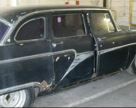 Черный ГАЗ 13, объемом двигателя 0 л и пробегом 100 тыс. км за 50000 $, фото 7 на Automoto.ua