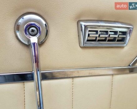 Черный ГАЗ 13, объемом двигателя 4.25 л и пробегом 10 тыс. км за 100000 $, фото 12 на Automoto.ua