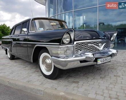 Черный ГАЗ 13, объемом двигателя 4.25 л и пробегом 10 тыс. км за 100000 $, фото 2 на Automoto.ua
