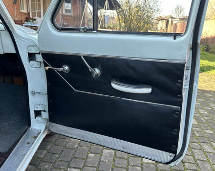 Белый ГАЗ 21 Волга, объемом двигателя 2.4 л и пробегом 5 тыс. км за 7500 $, фото 10 на Automoto.ua