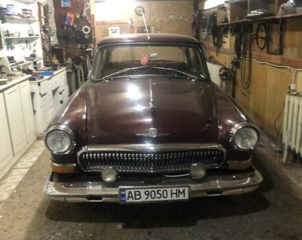 Красный ГАЗ 21 Волга, объемом двигателя 2.4 л и пробегом 100 тыс. км за 3076 $, фото 1 на Automoto.ua