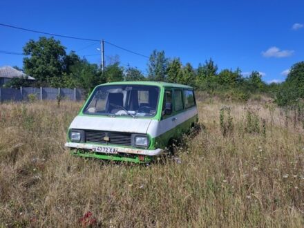 Зеленый ГАЗ 22, объемом двигателя 2.4 л и пробегом 200 тыс. км за 1000 $, фото 1 на Automoto.ua
