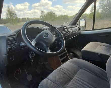 Білий ГАЗ 2217 Соболь, об'ємом двигуна 2.3 л та пробігом 2 тис. км за 1500 $, фото 3 на Automoto.ua