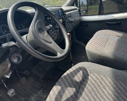 Білий ГАЗ 2217 Соболь, об'ємом двигуна 2.9 л та пробігом 3 тис. км за 2975 $, фото 4 на Automoto.ua