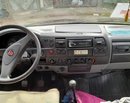 Білий ГАЗ 2217 Соболь, об'ємом двигуна 0 л та пробігом 289 тис. км за 3200 $, фото 3 на Automoto.ua