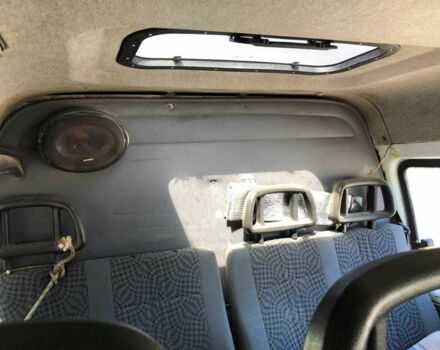 Белый ГАЗ 2217 Соболь, объемом двигателя 2.3 л и пробегом 329 тыс. км за 2500 $, фото 6 на Automoto.ua