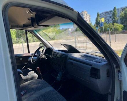 Белый ГАЗ 2217 Соболь, объемом двигателя 2.3 л и пробегом 329 тыс. км за 2500 $, фото 3 на Automoto.ua