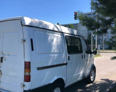 Белый ГАЗ 2217 Соболь, объемом двигателя 2.3 л и пробегом 329 тыс. км за 2500 $, фото 2 на Automoto.ua