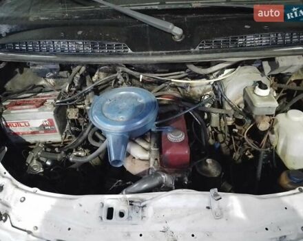 Білий ГАЗ 2217 Соболь, об'ємом двигуна 2.4 л та пробігом 208 тис. км за 2200 $, фото 6 на Automoto.ua