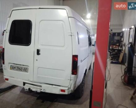 Білий ГАЗ 2217 Соболь, об'ємом двигуна 2.4 л та пробігом 208 тис. км за 2200 $, фото 7 на Automoto.ua