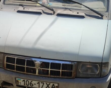 Белый ГАЗ 2217 Соболь, объемом двигателя 2 л и пробегом 250 тыс. км за 1002 $, фото 1 на Automoto.ua