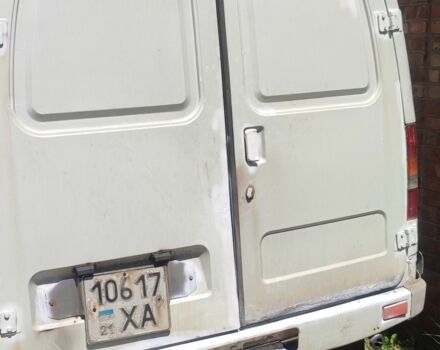 Белый ГАЗ 2217 Соболь, объемом двигателя 2 л и пробегом 250 тыс. км за 1002 $, фото 2 на Automoto.ua