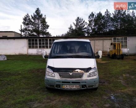 Белый ГАЗ 2217 Соболь, объемом двигателя 2.5 л и пробегом 400 тыс. км за 1500 $, фото 2 на Automoto.ua