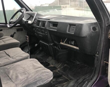 Фиолетовый ГАЗ 2217 Соболь, объемом двигателя 0 л и пробегом 180 тыс. км за 1500 $, фото 3 на Automoto.ua