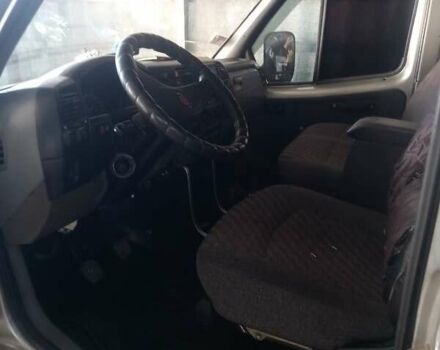Сірий ГАЗ 2217 Соболь, об'ємом двигуна 2.3 л та пробігом 300 тис. км за 3500 $, фото 5 на Automoto.ua