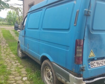 Синий ГАЗ 2217 Соболь, объемом двигателя 2.3 л и пробегом 300 тыс. км за 800 $, фото 3 на Automoto.ua