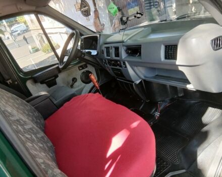 Зелений ГАЗ 2217 Соболь, об'ємом двигуна 2.3 л та пробігом 20 тис. км за 1650 $, фото 6 на Automoto.ua