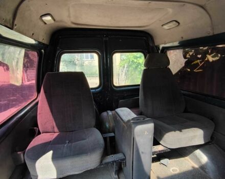 Зеленый ГАЗ 2217 Соболь, объемом двигателя 2.3 л и пробегом 100 тыс. км за 1301 $, фото 4 на Automoto.ua