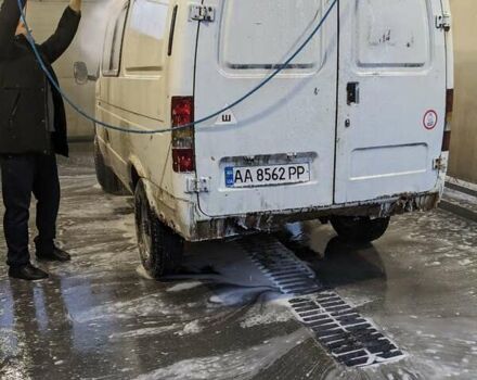 Белый ГАЗ 2217 Баргузин, объемом двигателя 2.3 л и пробегом 86 тыс. км за 1850 $, фото 8 на Automoto.ua