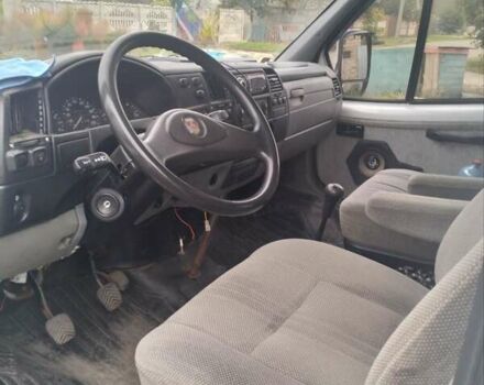 Белый ГАЗ 2217 Баргузин, объемом двигателя 2.29 л и пробегом 185 тыс. км за 3600 $, фото 2 на Automoto.ua