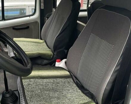 Белый ГАЗ 2217 Баргузин, объемом двигателя 2.29 л и пробегом 170 тыс. км за 2800 $, фото 5 на Automoto.ua