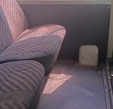 Белый ГАЗ 2217 Баргузин, объемом двигателя 2.3 л и пробегом 358 тыс. км за 1600 $, фото 3 на Automoto.ua