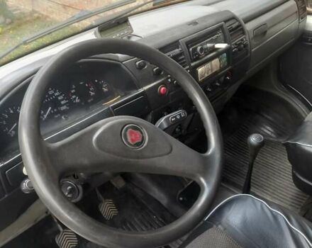 Белый ГАЗ 2217 Баргузин, объемом двигателя 2.29 л и пробегом 203 тыс. км за 1799 $, фото 10 на Automoto.ua