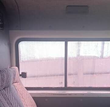 Белый ГАЗ 2217 Баргузин, объемом двигателя 2.3 л и пробегом 358 тыс. км за 1600 $, фото 4 на Automoto.ua