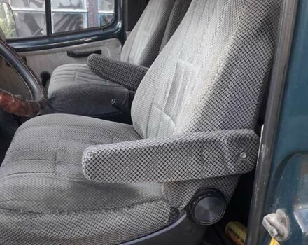 Зеленый ГАЗ 2217 Баргузин, объемом двигателя 2.28 л и пробегом 896 тыс. км за 2500 $, фото 7 на Automoto.ua