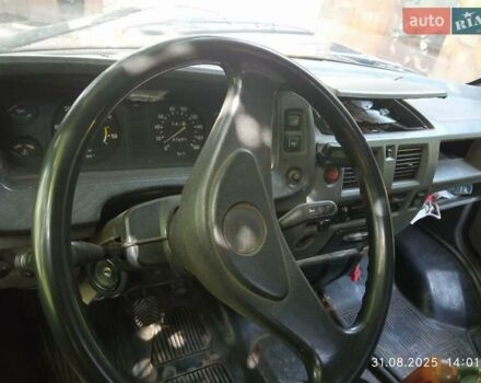 Зелений ГАЗ 2217 Баргузин, об'ємом двигуна 2.3 л та пробігом 100 тис. км за 1088 $, фото 8 на Automoto.ua