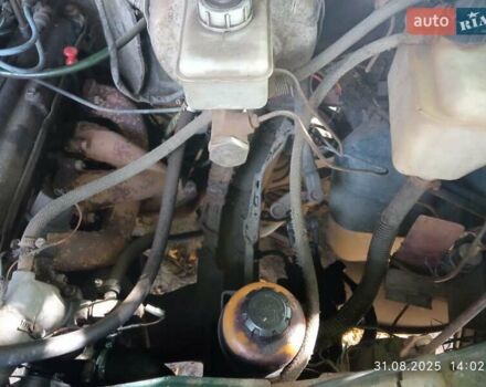 Зелений ГАЗ 2217 Баргузин, об'ємом двигуна 2.3 л та пробігом 100 тис. км за 1088 $, фото 9 на Automoto.ua