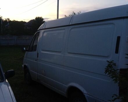 Белый ГАЗ 2310 Соболь, объемом двигателя 2.5 л и пробегом 300 тыс. км за 1500 $, фото 4 на Automoto.ua