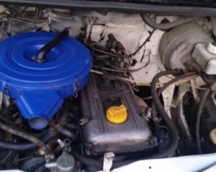 Белый ГАЗ 2310 Соболь, объемом двигателя 2.5 л и пробегом 300 тыс. км за 1500 $, фото 2 на Automoto.ua