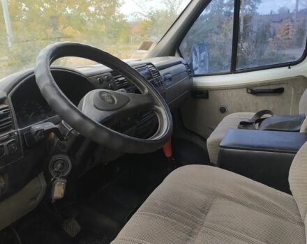 ГАЗ 2310 Соболь 2003 у Миколаєві на Automoto.ua Білий ГАЗ 2310 Соболь, об'ємом двигуна 2.3 л та пробігом 239 тис. км за 1900 $, фото 4 на Automoto.ua