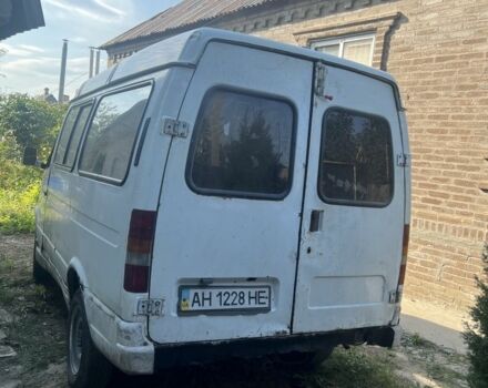 Белый ГАЗ 2310 Соболь, объемом двигателя 2.3 л и пробегом 250 тыс. км за 816 $, фото 3 на Automoto.ua