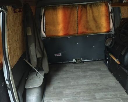 Белый ГАЗ 2310 Соболь, объемом двигателя 2 л и пробегом 190 тыс. км за 3500 $, фото 4 на Automoto.ua