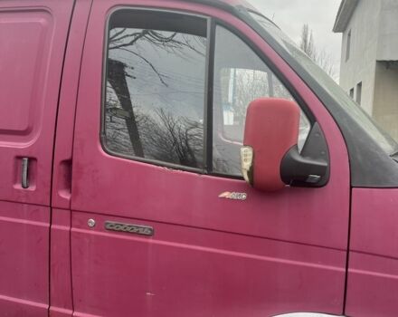 Красный ГАЗ 2310 Соболь, объемом двигателя 2.5 л и пробегом 1000 тыс. км за 500 $, фото 1 на Automoto.ua