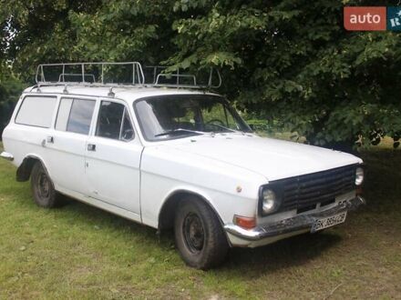 ГАЗ 24-03 Волга 1983 у Костополе на Automoto.ua Білий ГАЗ 24-03 Волга, об'ємом двигуна 2.45 л та пробігом 100 тис. км за 600 $, фото 1 на Automoto.ua