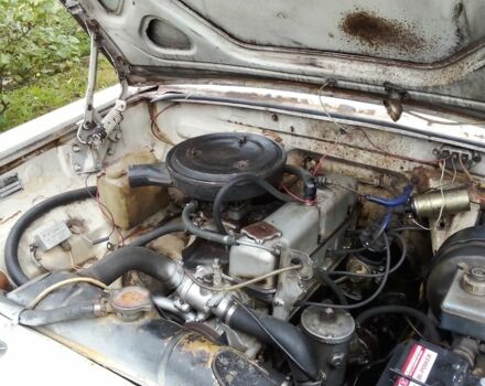 Белый ГАЗ 24-10 Волга, объемом двигателя 0 л и пробегом 100 тыс. км за 362 $, фото 3 на Automoto.ua