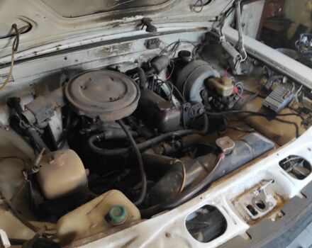 Білий ГАЗ 24-10 Волга, об'ємом двигуна 2.4 л та пробігом 10 тис. км за 947 $, фото 5 на Automoto.ua