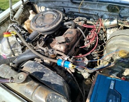 Белый ГАЗ 24-10 Волга, объемом двигателя 2.4 л и пробегом 92 тыс. км за 650 $, фото 2 на Automoto.ua