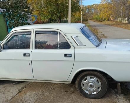 Білий ГАЗ 24-10 Волга, об'ємом двигуна 2.4 л та пробігом 100 тис. км за 1429 $, фото 1 на Automoto.ua