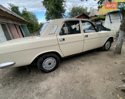 Белый ГАЗ 24-10 Волга, объемом двигателя 2.4 л и пробегом 123 тыс. км за 1000 $, фото 2 на Automoto.ua