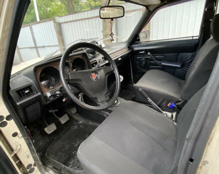 Белый ГАЗ 24-10 Волга, объемом двигателя 2.4 л и пробегом 123 тыс. км за 1000 $, фото 8 на Automoto.ua