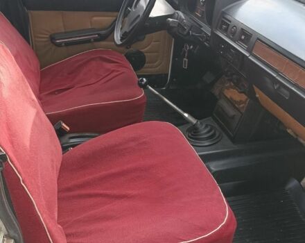 Білий ГАЗ 24-10 Волга, об'ємом двигуна 2.4 л та пробігом 100 тис. км за 1429 $, фото 5 на Automoto.ua