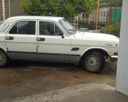 Білий ГАЗ 24-10 Волга, об'ємом двигуна 2.4 л та пробігом 130 тис. км за 606 $, фото 6 на Automoto.ua